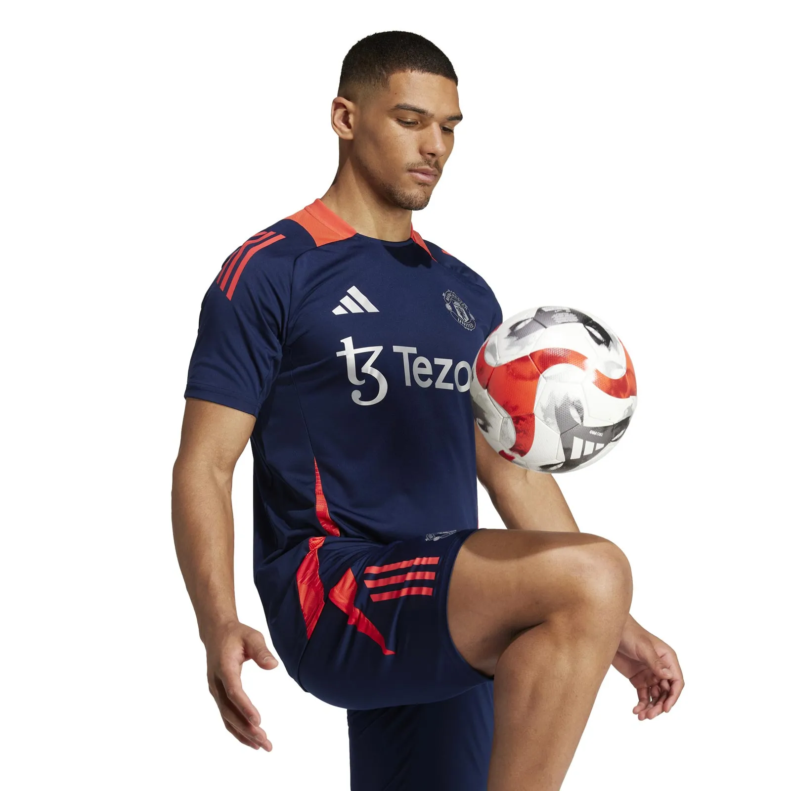 adidas Manchester United 2024 Short Sleeved Training Jersey