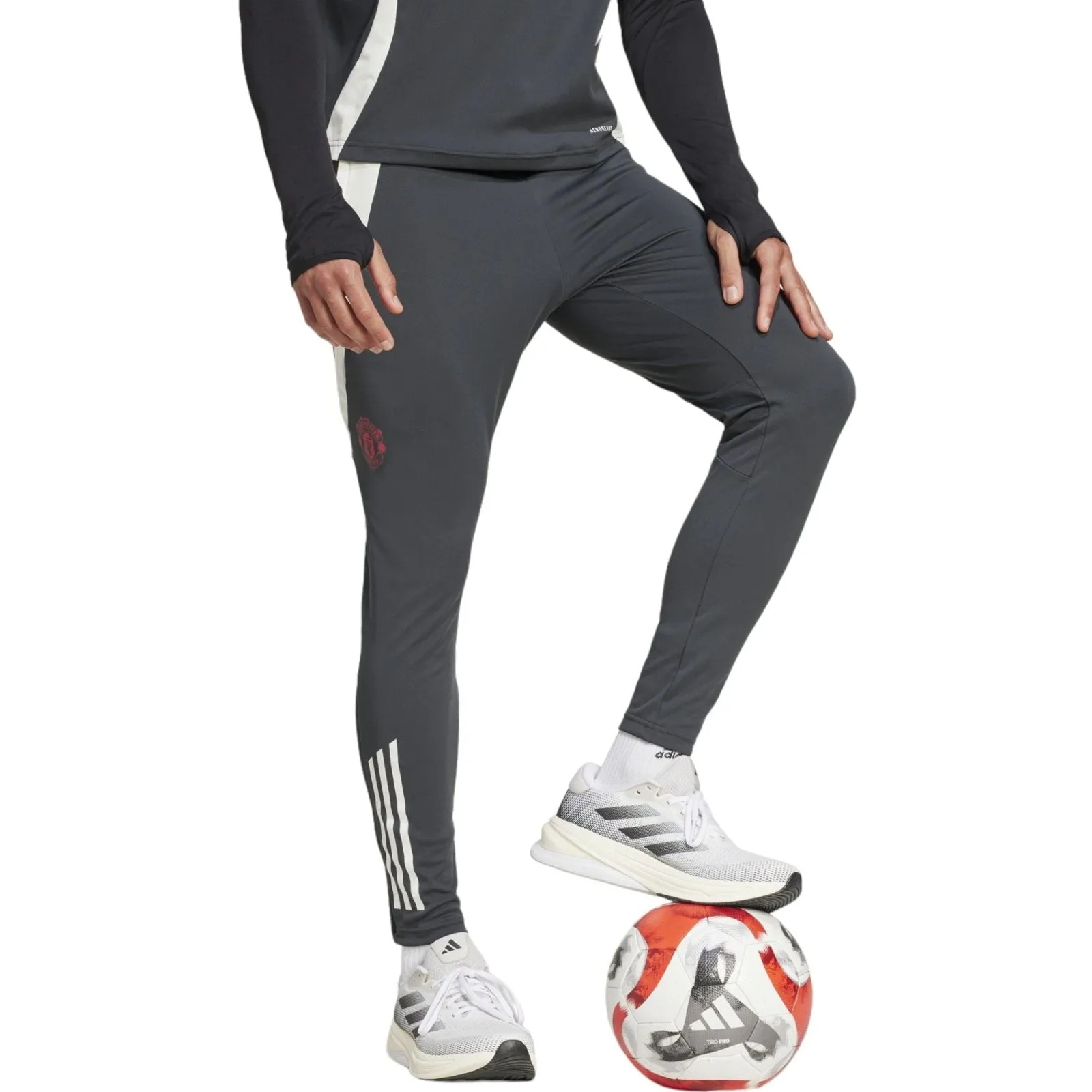 adidas Manchester United 2024/25 Training Pant