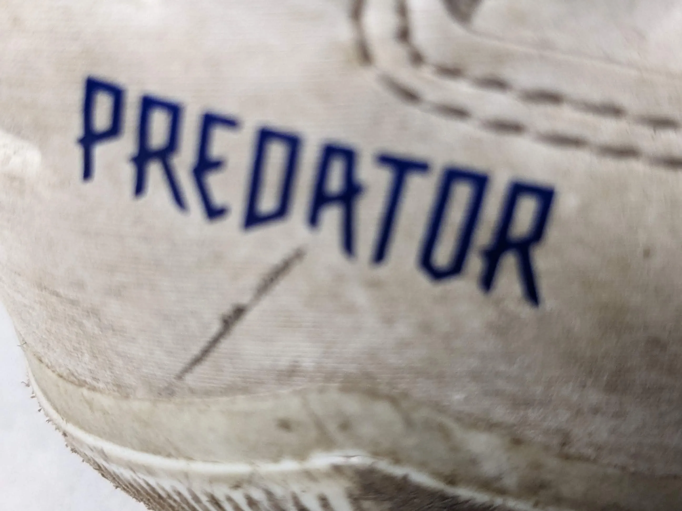 Adidas Predator Soccer Cleats Size 2.5 Color White Condition Used