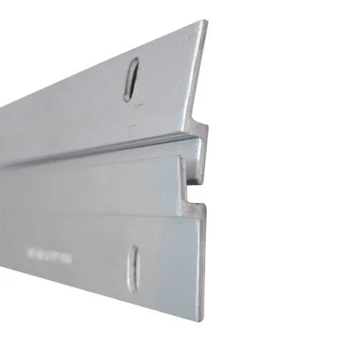 Light Cleat 18 inch - pair