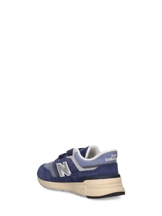 New Balance   997 R leather sneakers 