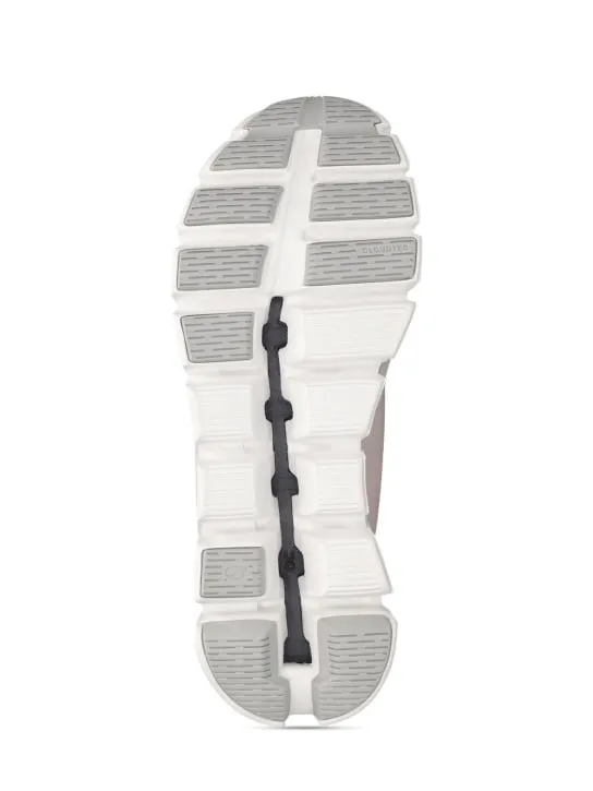 On   Cloud 5 sneakers 