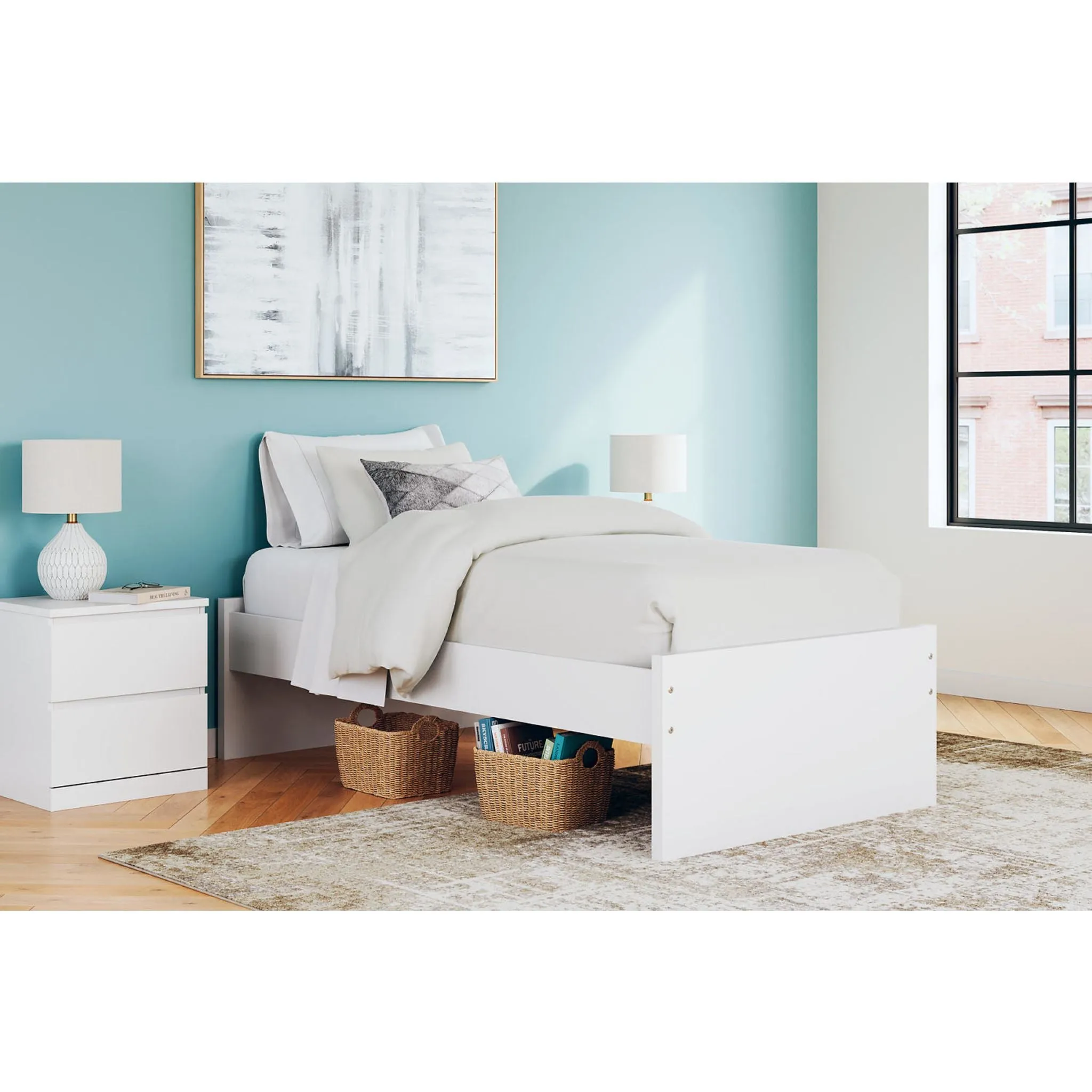 Onita Platform Bed
