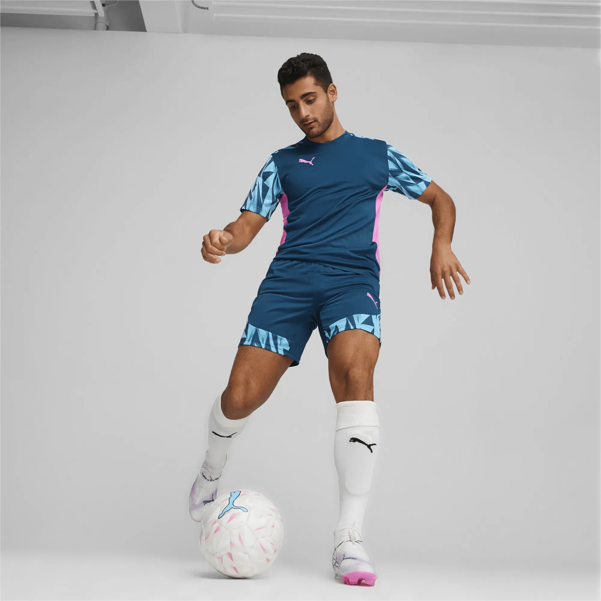 Puma Future 7 Ultimate FG-AG - Phenomenal Pack (SP24)