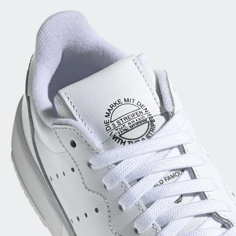Scarpe Donna ADIDAS Sneakers linea Supercourt in Pelle Bianco
